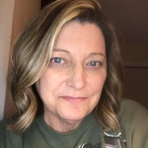 Meet your Posher, Sheri